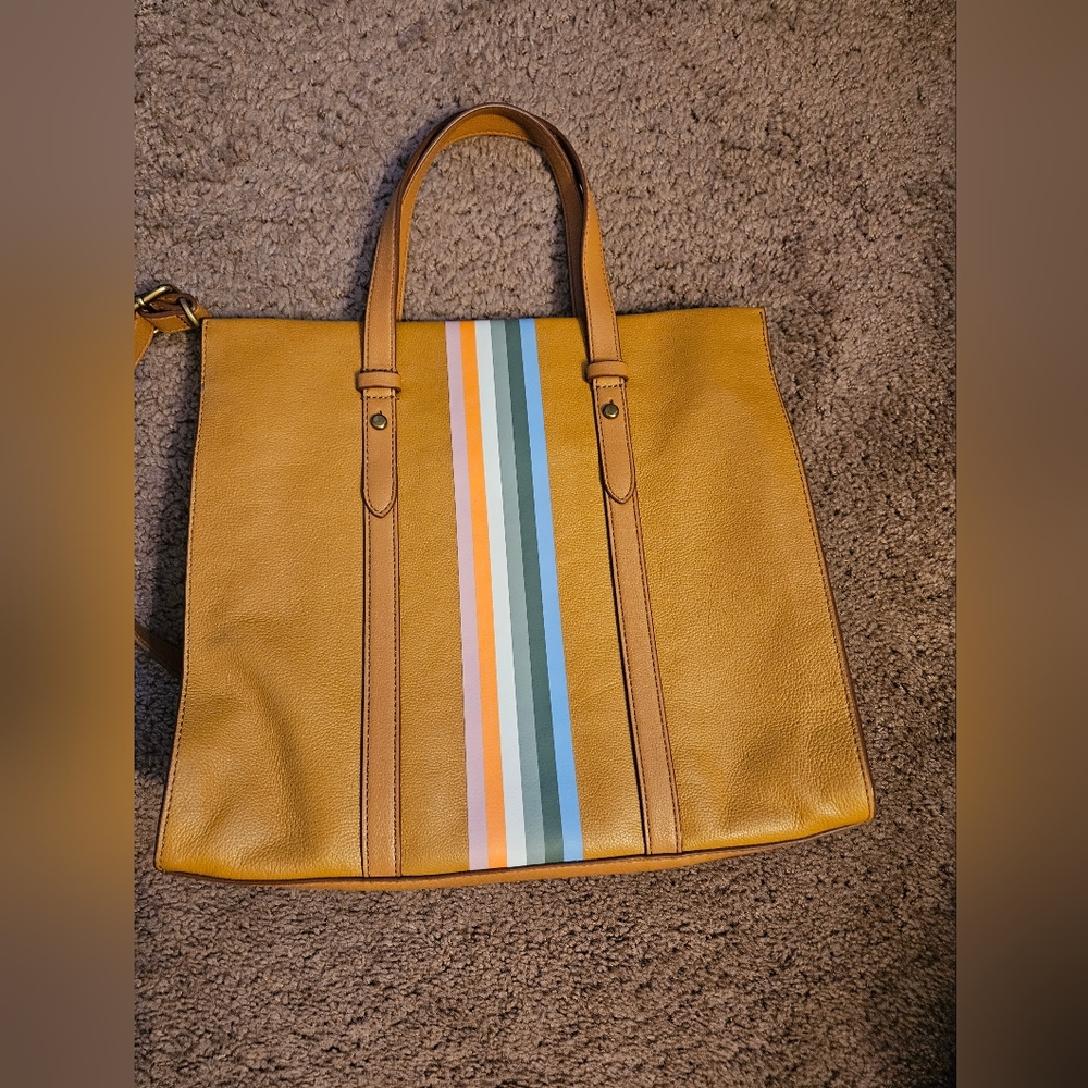 Fossil Kingston Tote Tan/Camel color crossbody